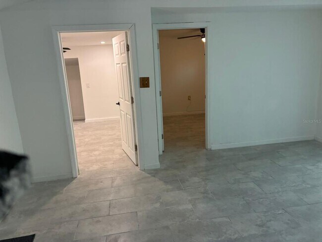 Foto del edificio - 106 Penna Ave