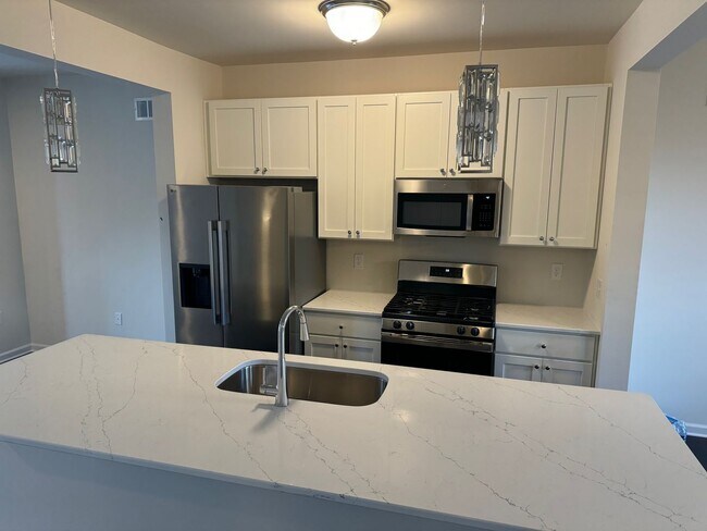 Foto del edificio - New Harleysville 3 Bedroom End unit Townho...