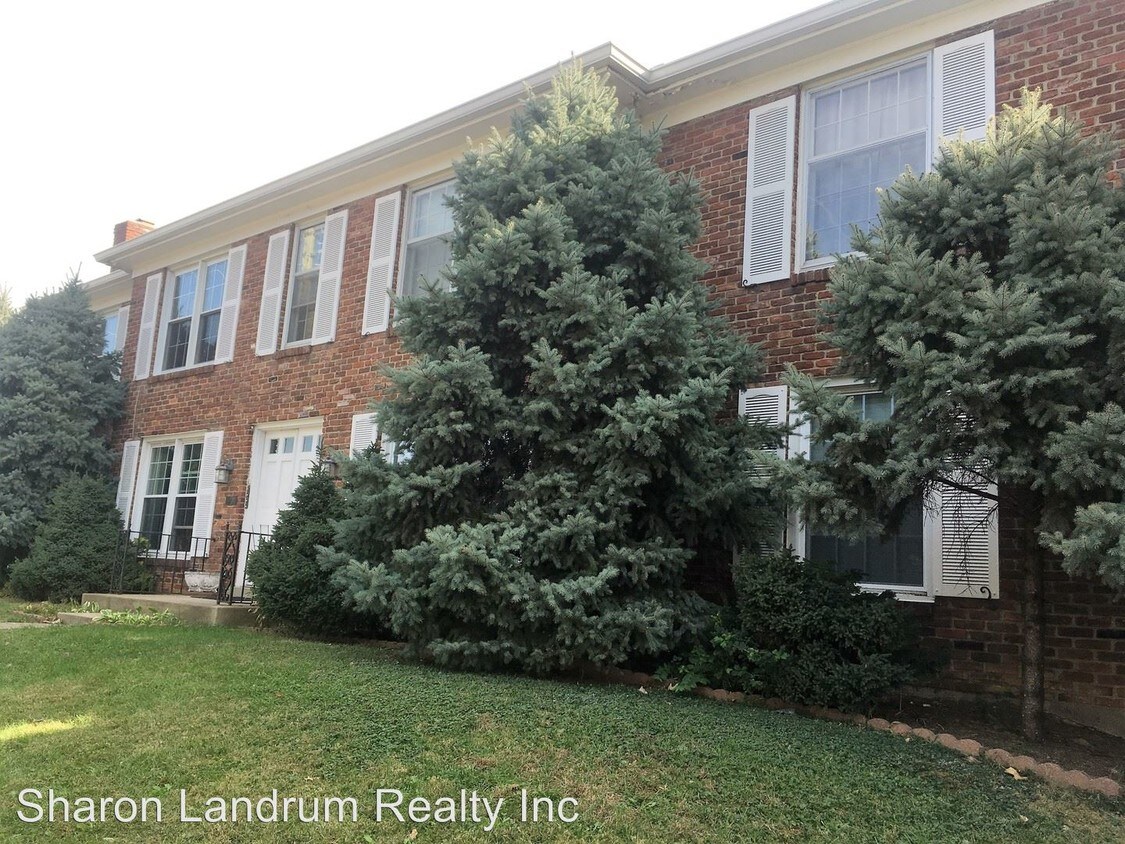 Foto principal - 2 br, 2 bath House - 1944 Goldsmith Lane #3