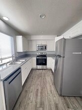 Building Photo - 955 Postal Way