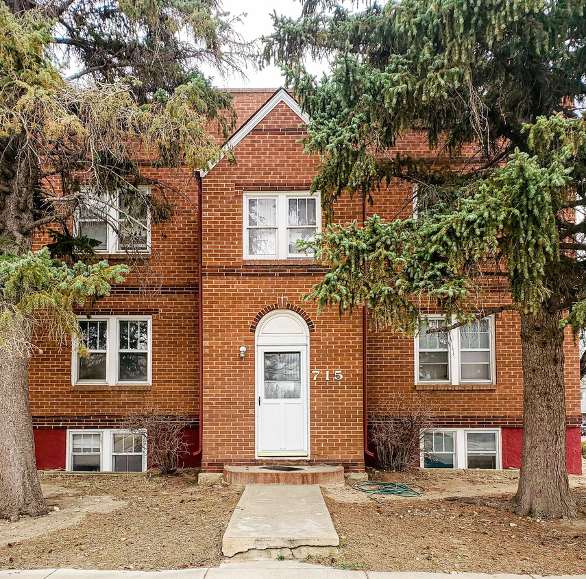 Primary Photo - 715 E Harney St