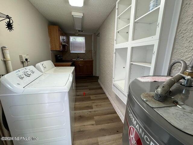 Foto del edificio - 4067 Gilmore St