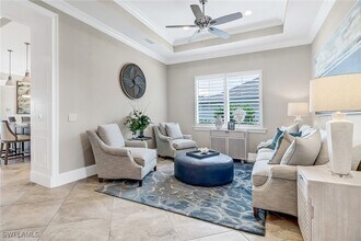 Building Photo - 6487 Warwick Ave