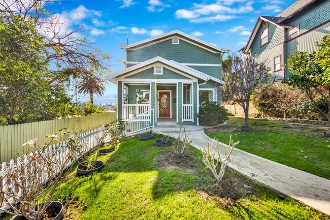 Building Photo - 2124 Reservoir St