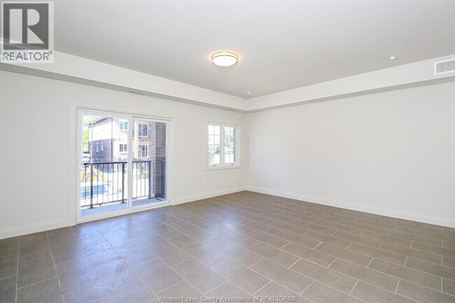 Building Photo - 233 Watson Ave
