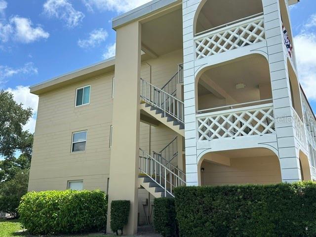 Building Photo - 2405 Franciscan Dr