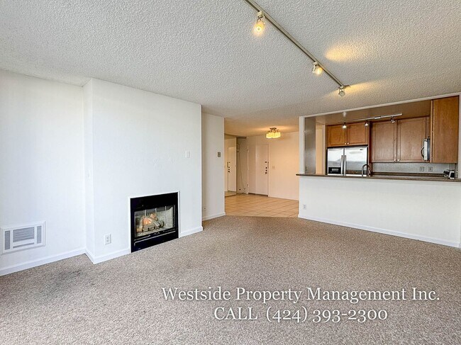 Foto del edificio - 11645 Montana Ave