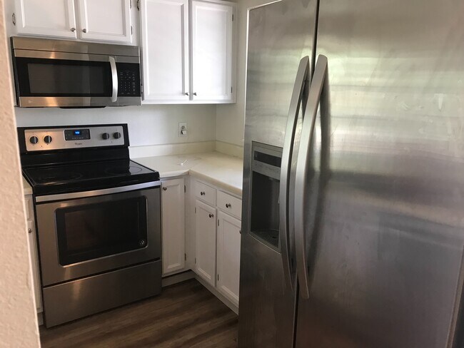 Foto del edificio - Waneka Lake 3 Bed/2 Bath Close to Everything!