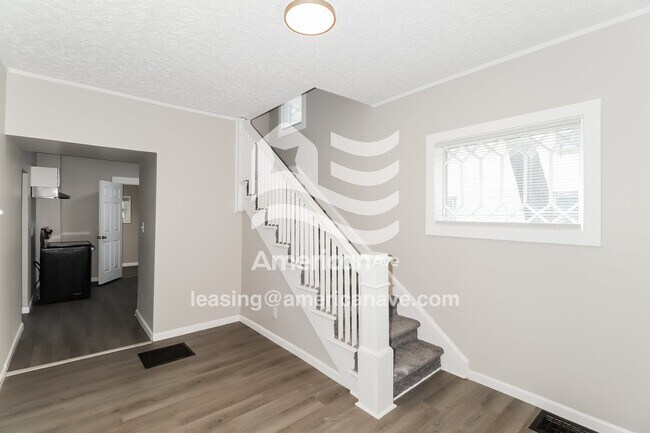 Foto del edificio - 1014 Benham Ct