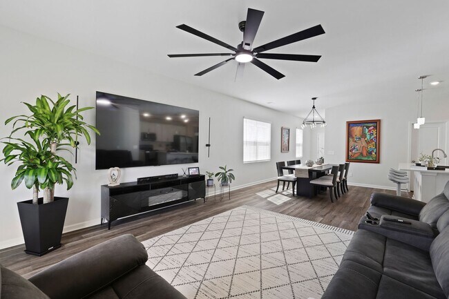 Foto del edificio - New subdivision, Great Location