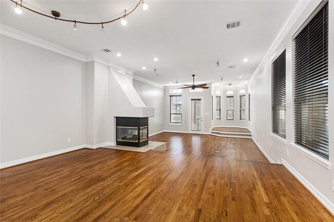 Foto del edificio - 621 Knox St