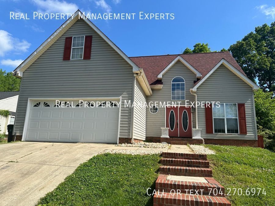 Primary Photo - 7915 Vermilion Dr