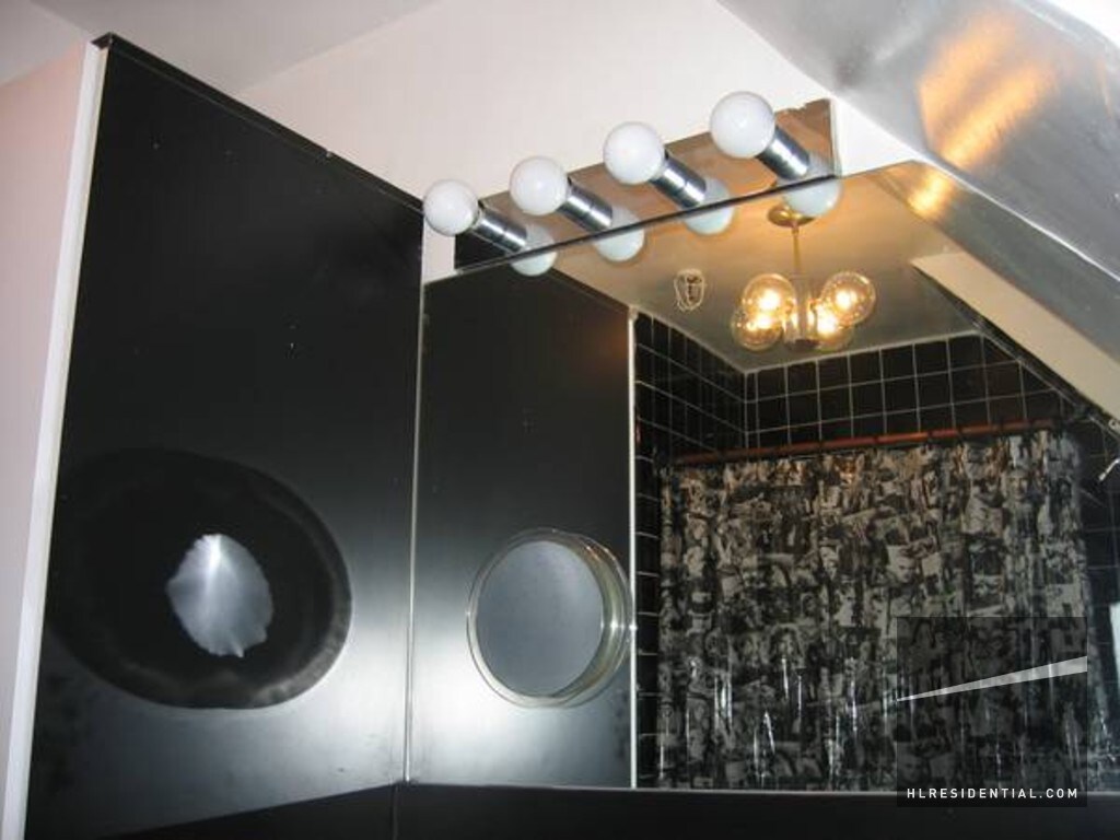 Foto del edificio - 3442 84th St