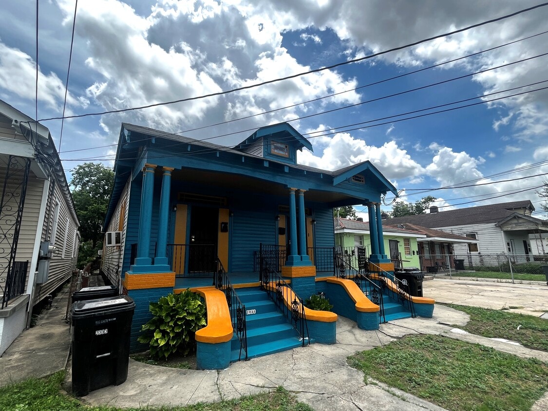 Primary Photo - 2331 Saint Anthony St