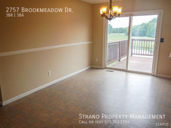 Building Photo - 2757 Brookmeadow Dr