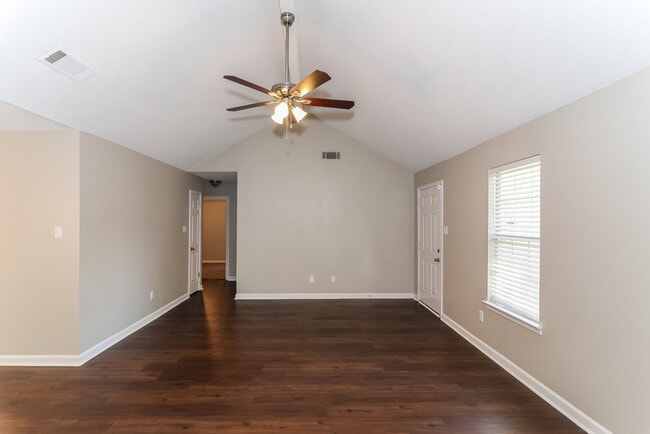 Building Photo - 8450 Kimberly Rose Dr