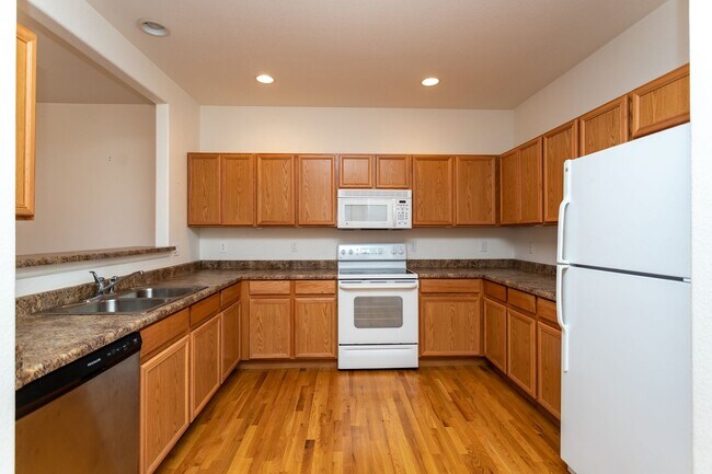 Foto del edificio - Meticulously Designed 2-Bed, 2.5-Bath Have...