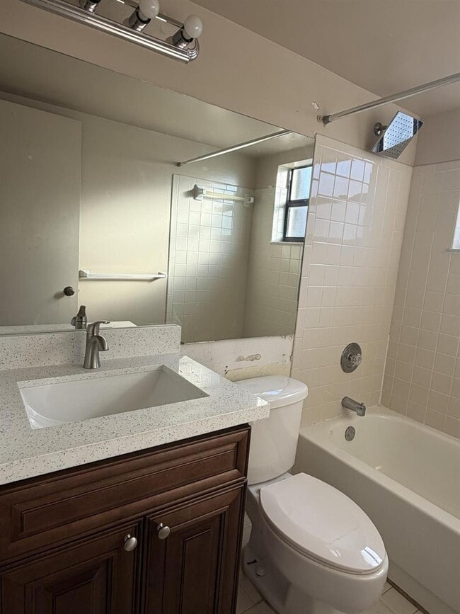 Building Photo - 9954 Nob Hill Ct