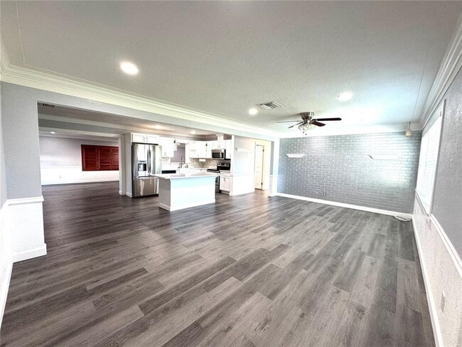 Foto del edificio - 6723 16th Ave N