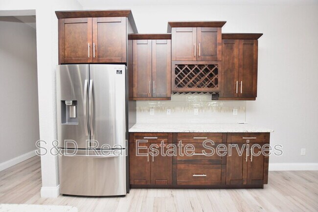 Foto del edificio - 3544 Lakeside Heritage Dr