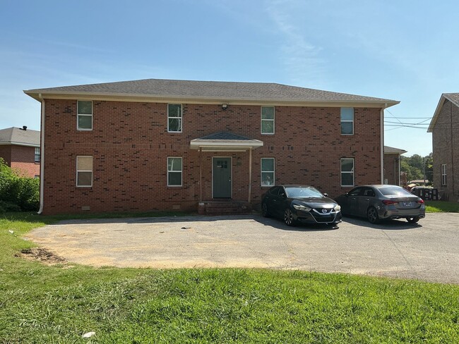 Building Photo - 30 Brianfield Cv