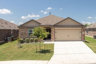 Building Photo - 1009 Raceland Rd
