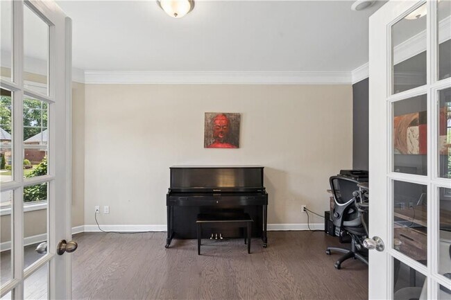 Foto del edificio - 4470 Skylark Ln