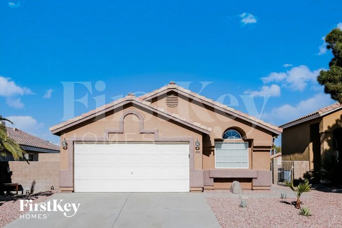 Foto principal - 890 E Prairie Grass Drive