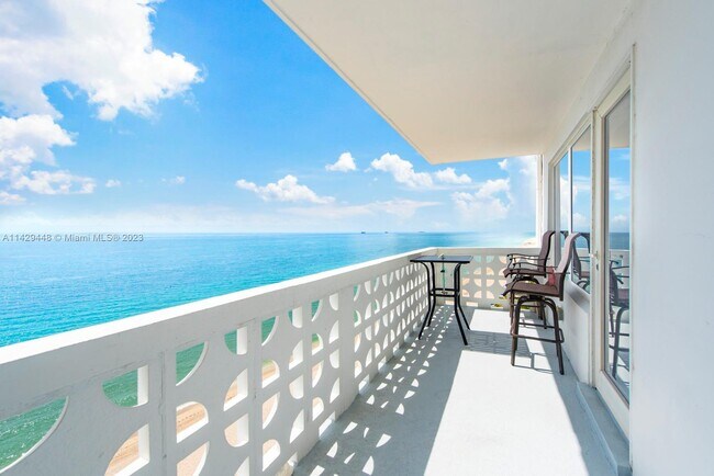 Building Photo - 4010 Galt Ocean Dr