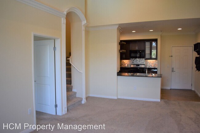 Foto del edificio - 2 br, 2 bath House - 2425 Scholarship
