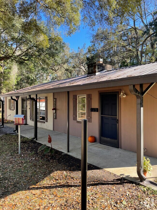 Duplex for Rent in Brooksville, FL 1 Rentals