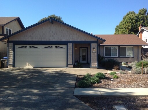 Foto principal - 2482 Claret Ct