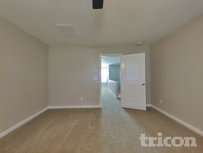 Foto del edificio - 3530 Ridge Hill Pkwy