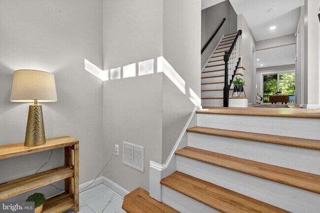 Foto del edificio - 10415 Carriagepark Ct