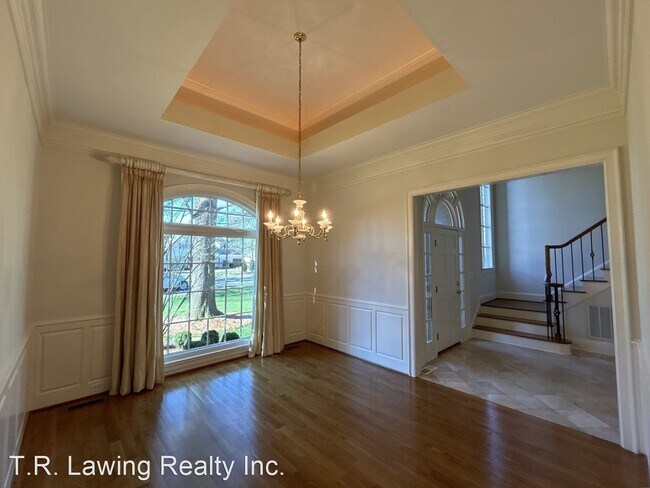 Foto del edificio - 3 br, 3.5 bath House - 2735 Sharon Road