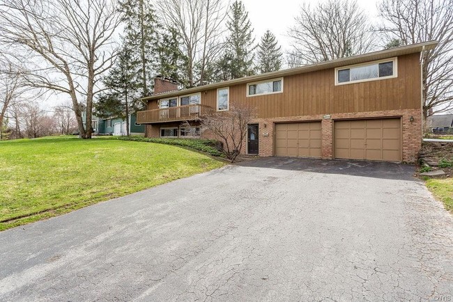 Building Photo - 4959 Tenterden Dr