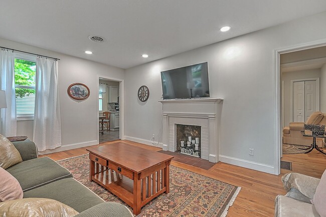 Foto del edificio - 1220 Morningside Cir