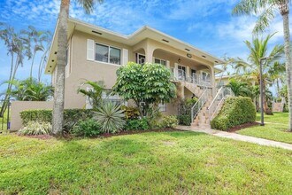 Building Photo - 5910 Via Delray Blvd