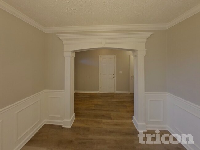 Building Photo - 1456 Colyn Avenue