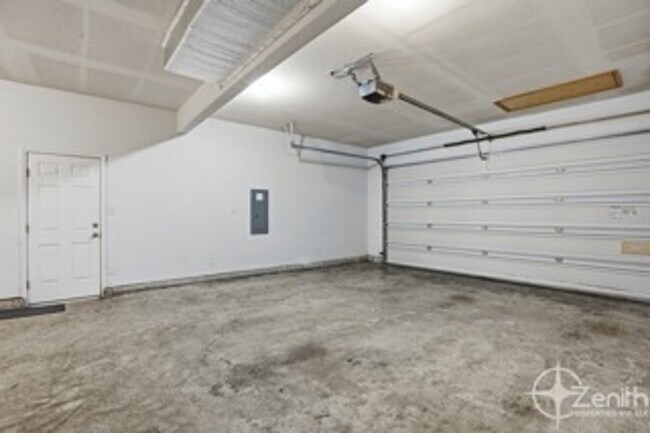 Foto del edificio - 17705 NE 25th St