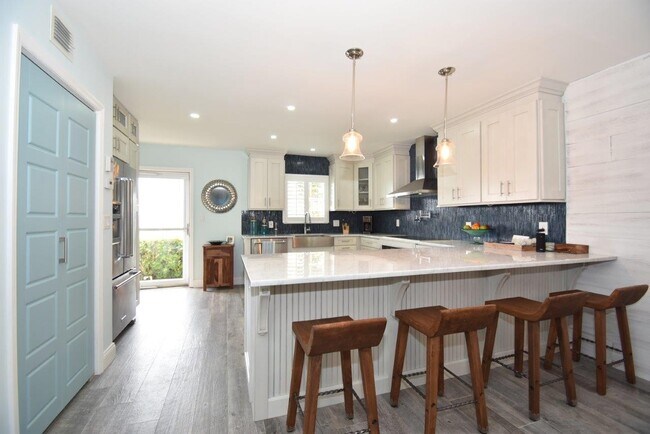 Foto del edificio - 1700 S Ocean Blvd