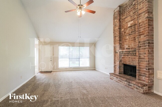 Foto del edificio - 3618 Village Grove Dr