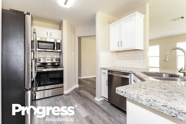 Foto del edificio - 18456 Sunrise Oaks Ct