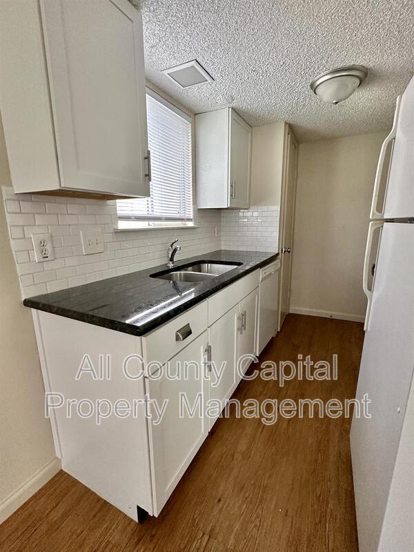 Foto del edificio - 3438 Willowrun Dr
