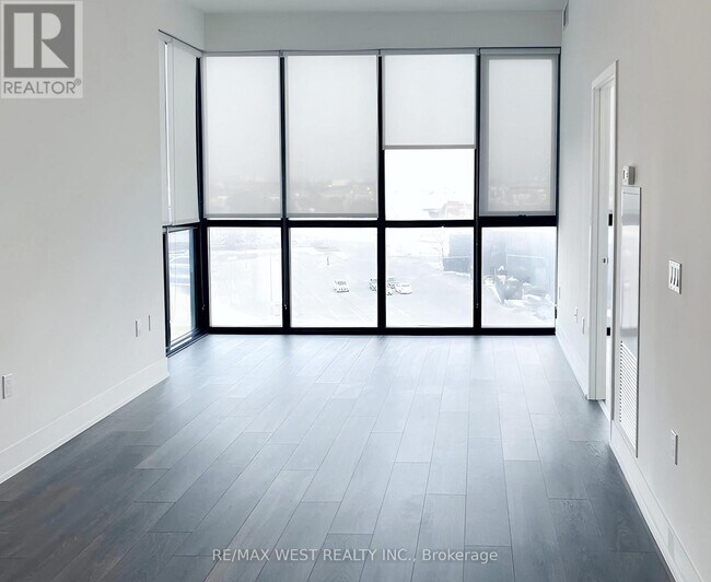 Building Photo - 2908 Hwy 7