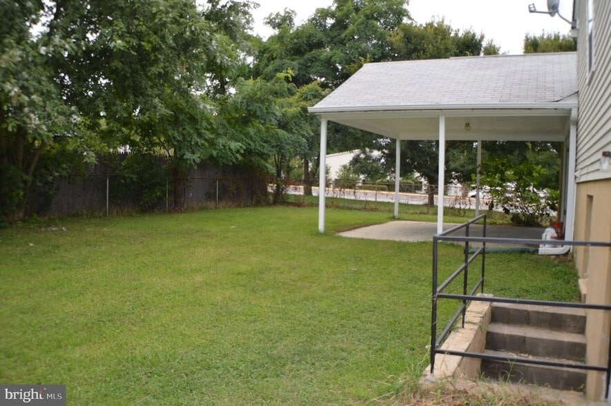 Foto del edificio - 1000 Kensington Way