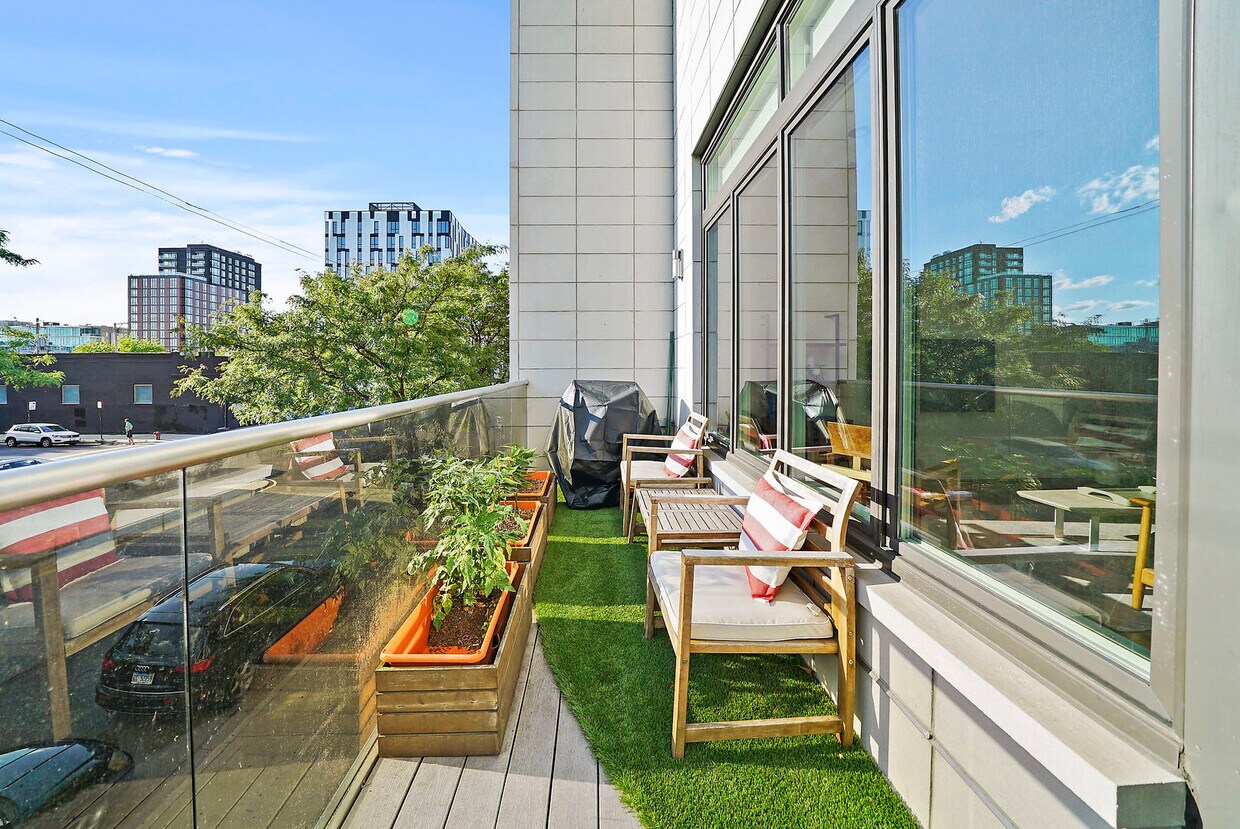 Foto principal - 1113 N Ashland Ave
