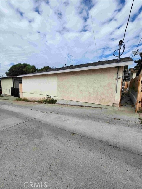 Building Photo - 7129 Saranac St