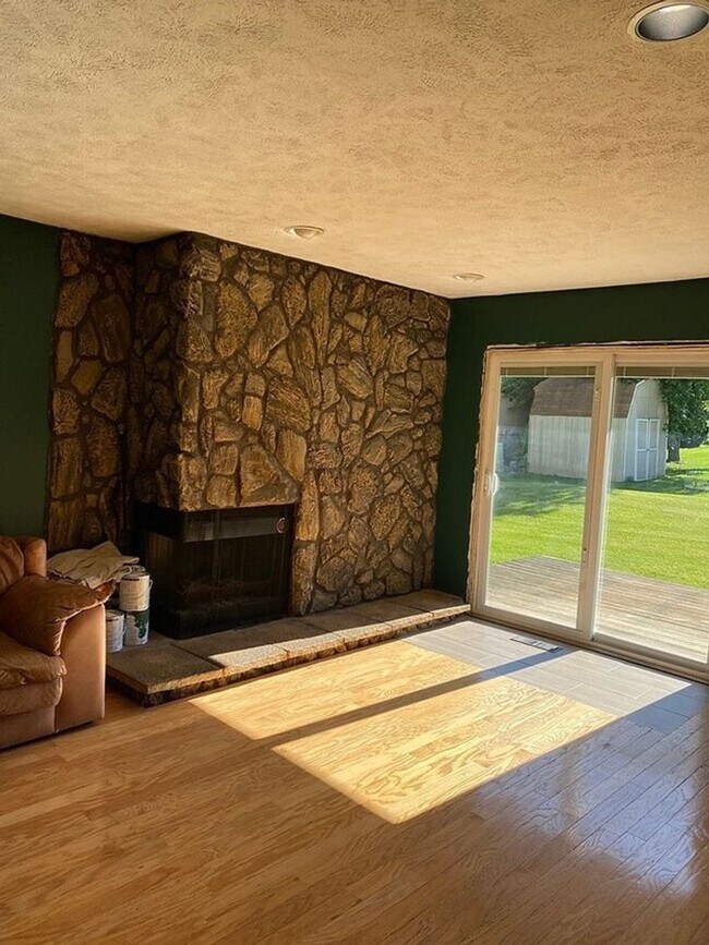 Foto del edificio - Spacious & Unique Contemporary Home – Perfect for Entertaining and Family Living!