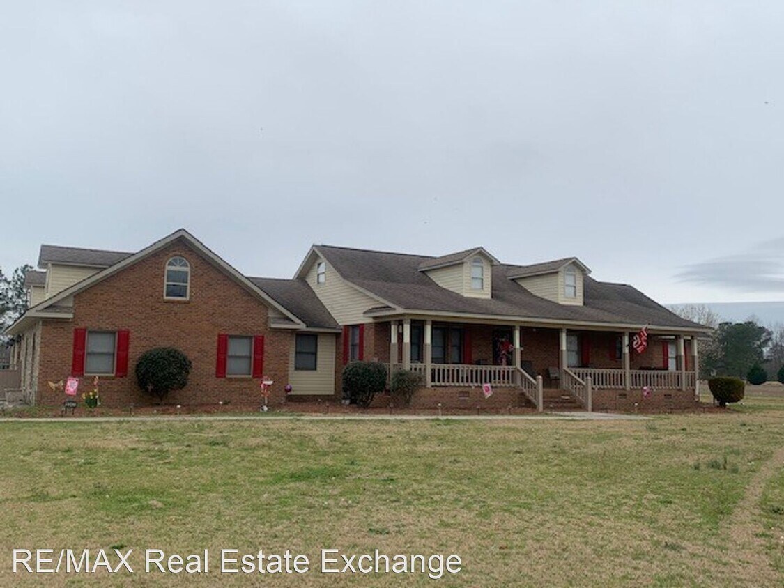 9543 Deep Branch Rd, Pembroke, NC 28372 House Rental in Pembroke, NC